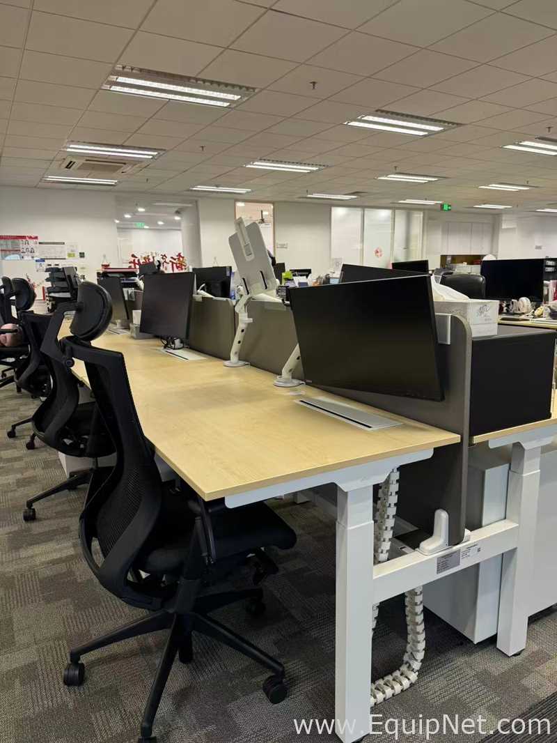Office Desk and Chair Lot 828