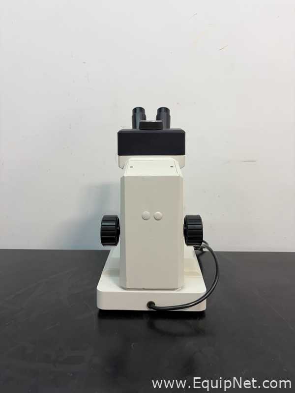 Microscópio Leica Z30L