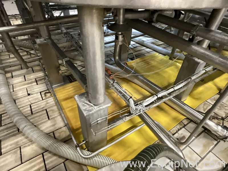 Circa 3000 Litre Stainless Steel Mixing Tank