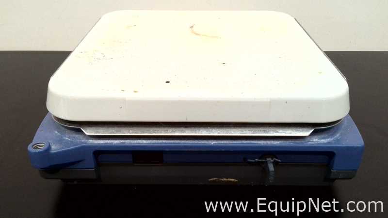 Lot of Stirrers and Hot Plates