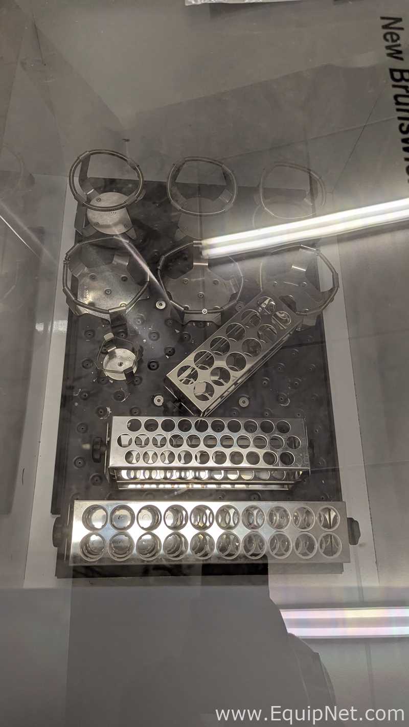 Agitador Eppendorf Exceela 25R Inc/Ref Shaker