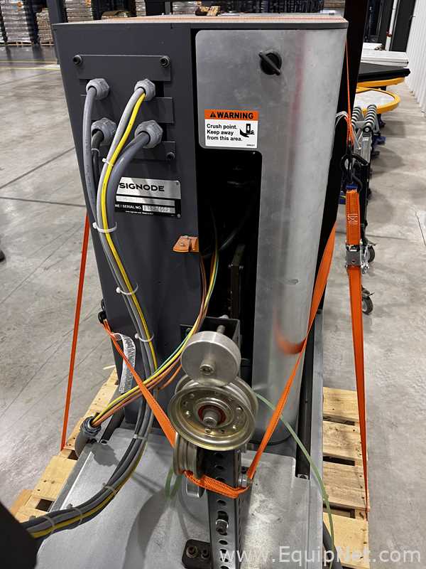 Signode MHB-TP12 Bulk Pallet Unitizer for PET Containers and Cans
