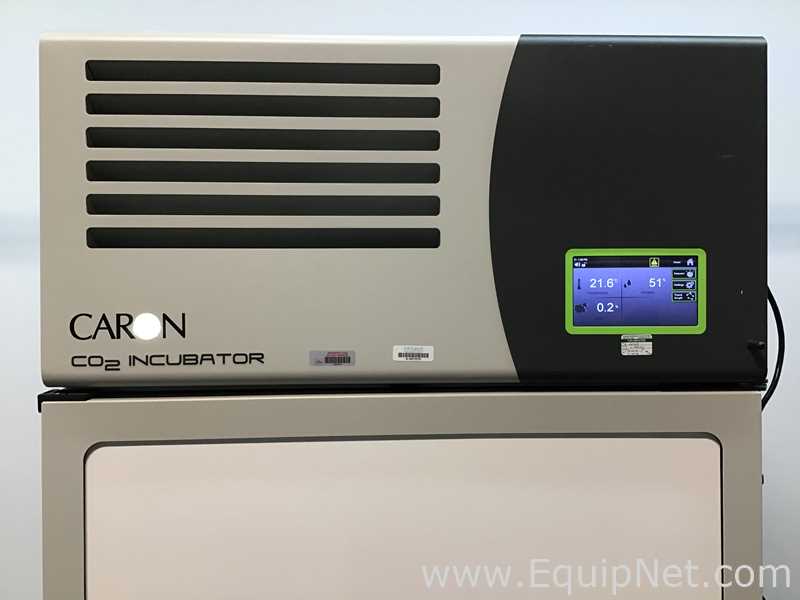 Caron 7401-33-1 CO2 Incubator With CRSY102-1 Condensate Recirculating, STER301 Ultrasonic Nebulizer