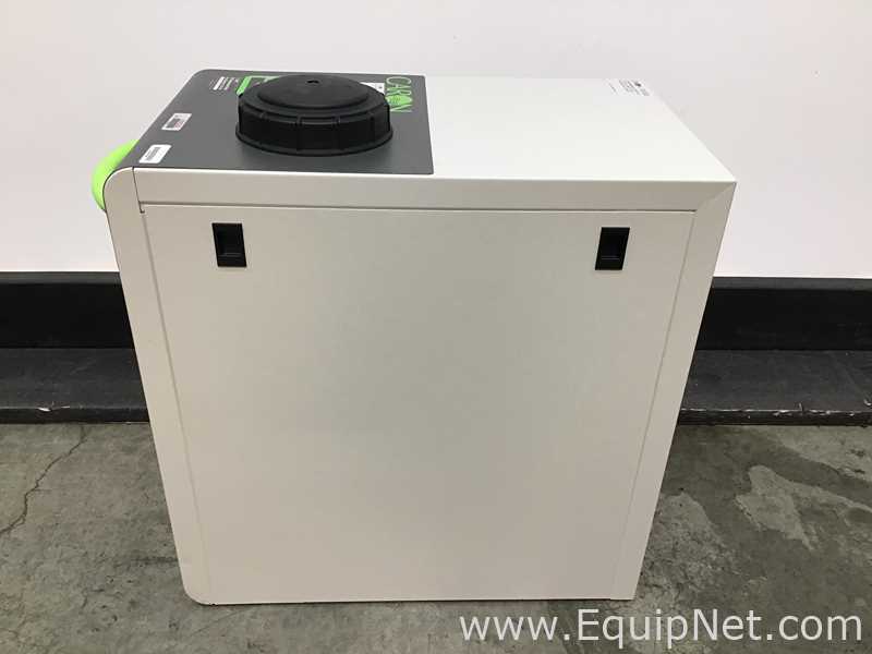 Caron 7401-33-1 CO2 Incubator With CRSY102-1 Condensate Recirculating, STER301 Ultrasonic Nebulizer
