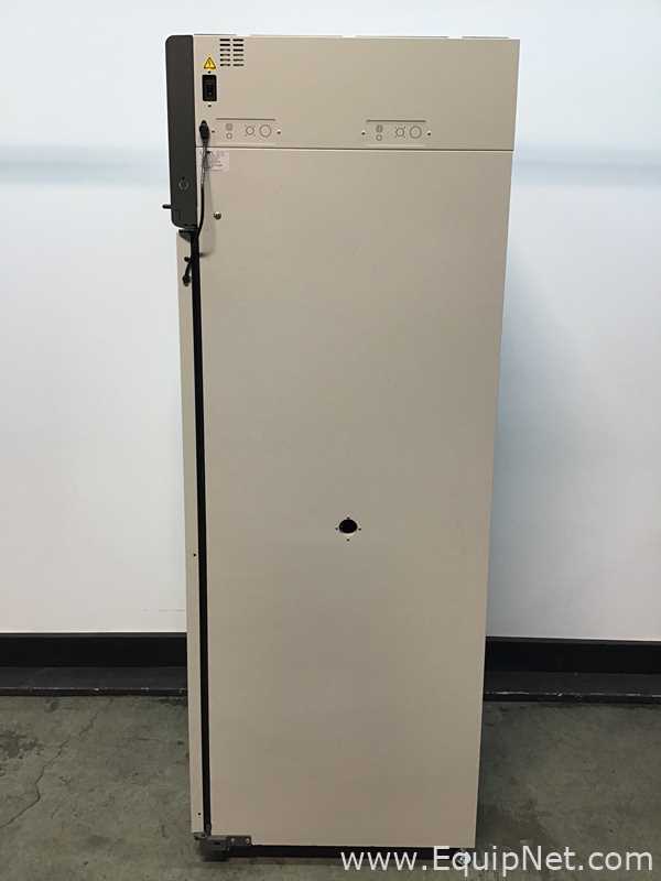 Caron 7401-33-1 CO2 Incubator With CRSY102-1 Condensate Recirculating, STER301 Ultrasonic Nebulizer