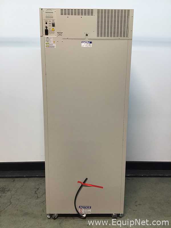 Caron 7401-33-1 CO2 Incubator With CRSY102-1 Condensate Recirculating