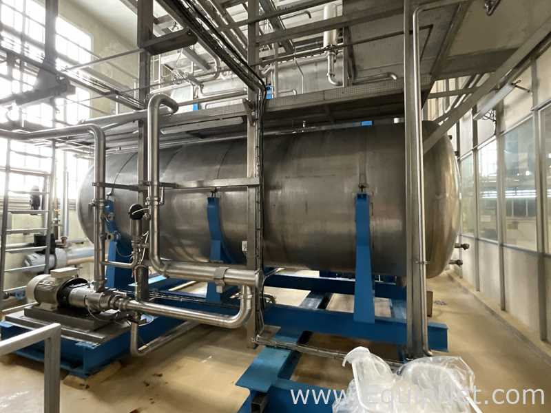 Villanova 15000 Litre Stainless Steel Horizontal Syrup Storage Tank - S