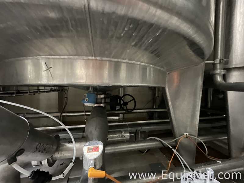 Tanque Acero inoxidable Boccard .  7500 Litros