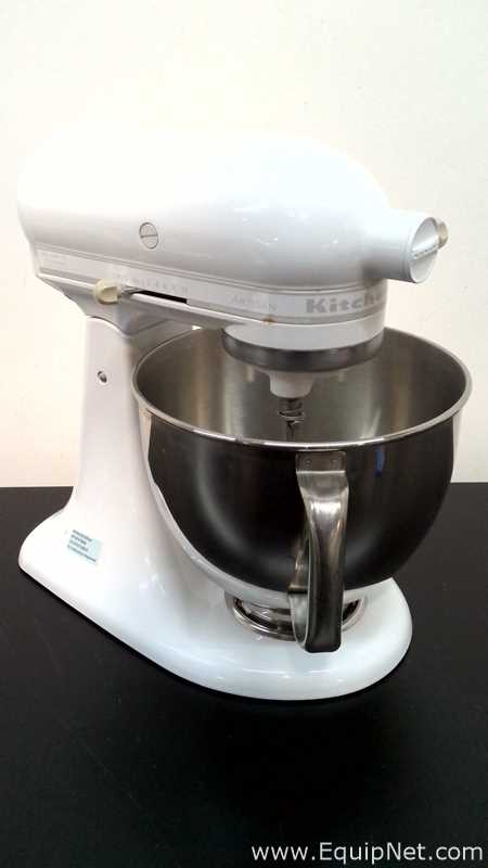 KitchenAid KSM150PSWW Artisan Series 5 Quart Tilt-Head Stand Mixer with Attachments