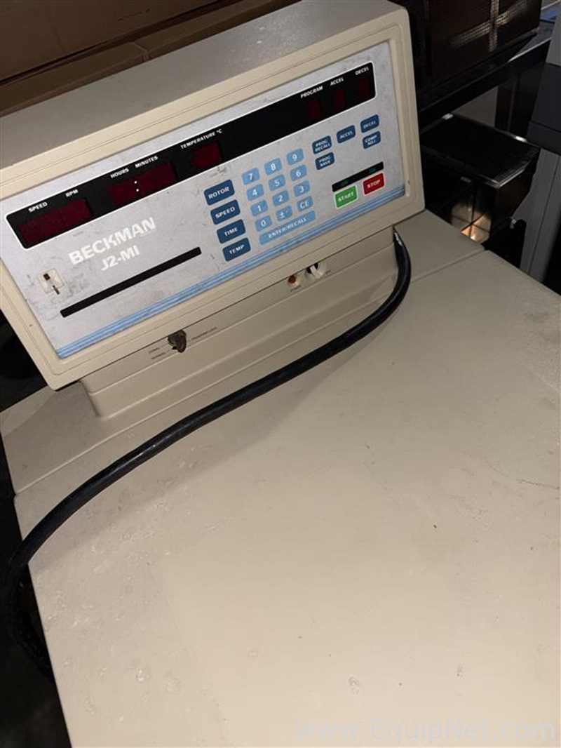 Beckman J2-MI Floor Centrifuge