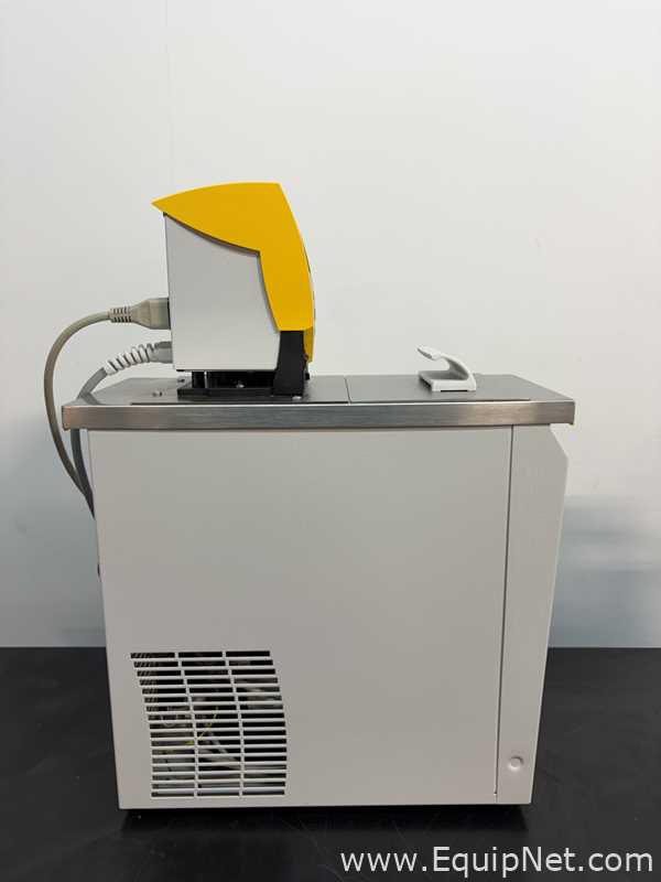 Banho Maria e Circulador Lauda RE 620 S