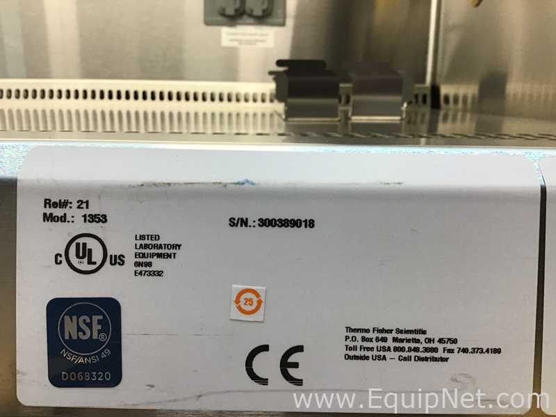 Cabine de Segurança Biológica Thermo Scientific 1353