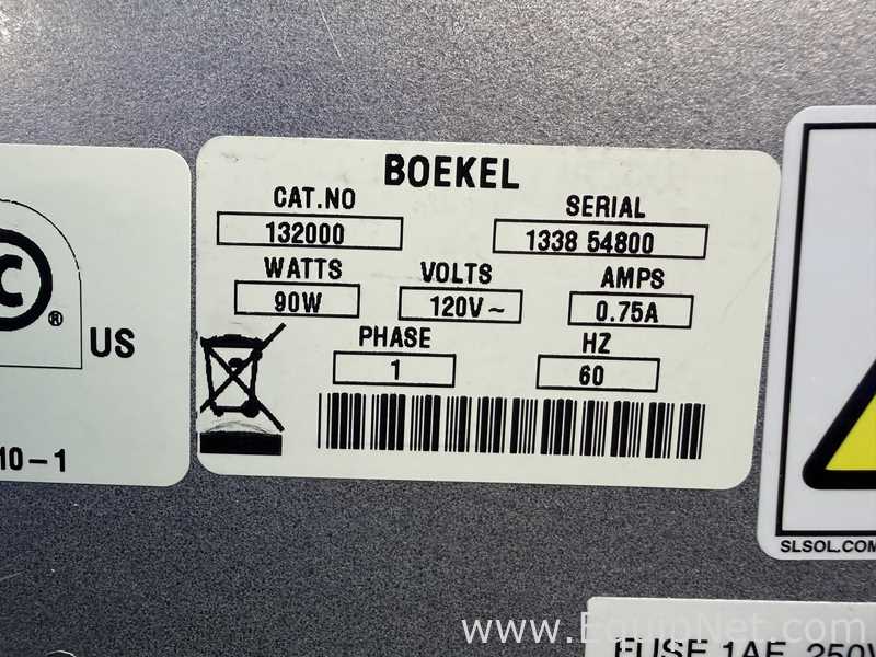 Incubadora Boekel 132000