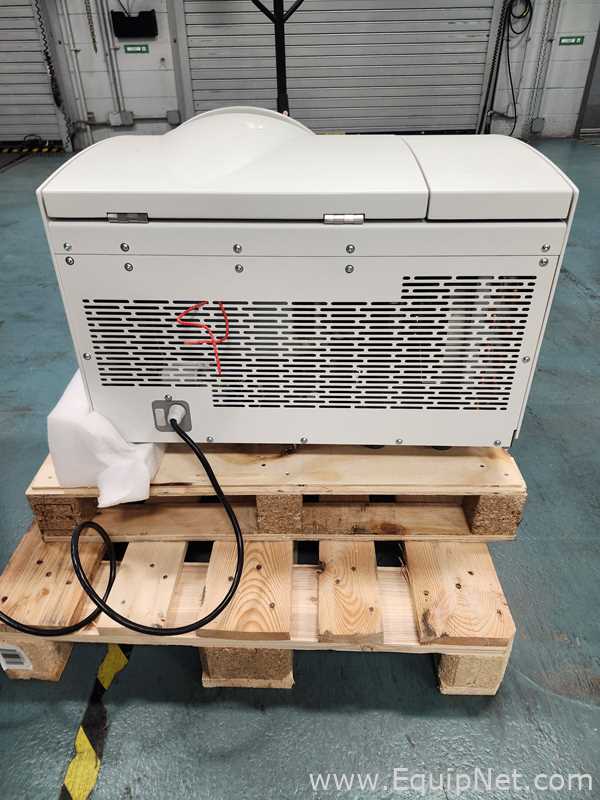 Sigma 4-16KS Laboratory Centrifuge
