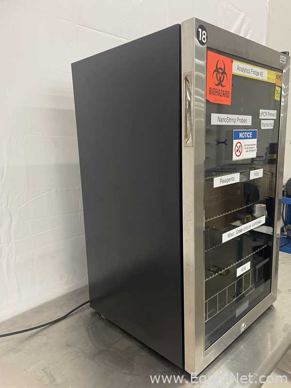 Refrigeradores Edgestar BWC120SSLT