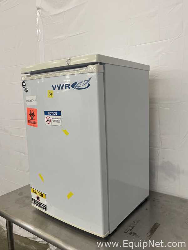 VWR SCUCFS-0420 Undercounter Refrigerator