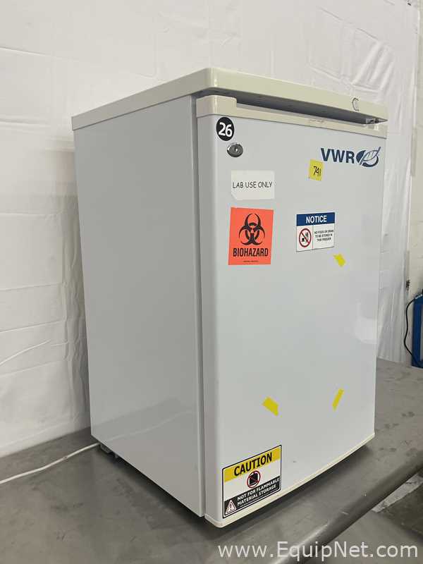 VWR SCUCFS-0420 Undercounter Refrigerator