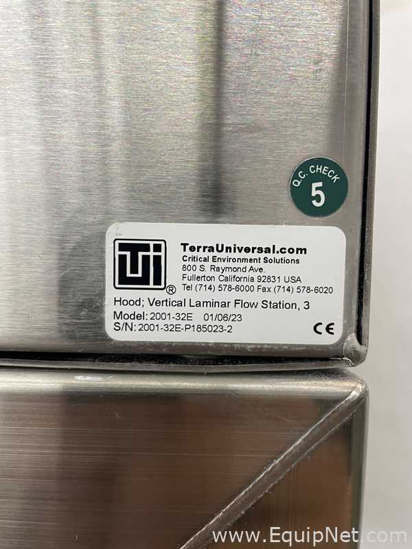 Capela de Exaustão e Fluxo Laminar Terra Universal 2001-32E