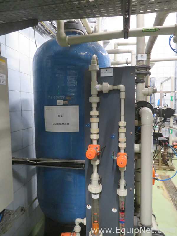 Structural Europe N.V. 710 Liter Ion Exchange Water Softener Tank