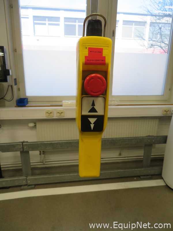 M.A Lupa PSH 600 Pallet Lift With Controller