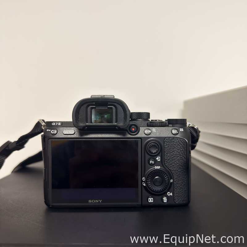 Câmera Sony Alpha 7 III