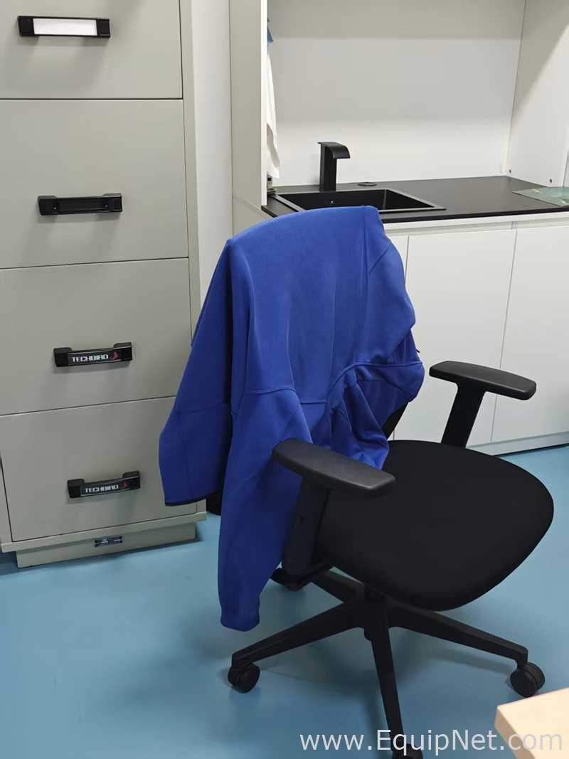 Móvel  Furniture