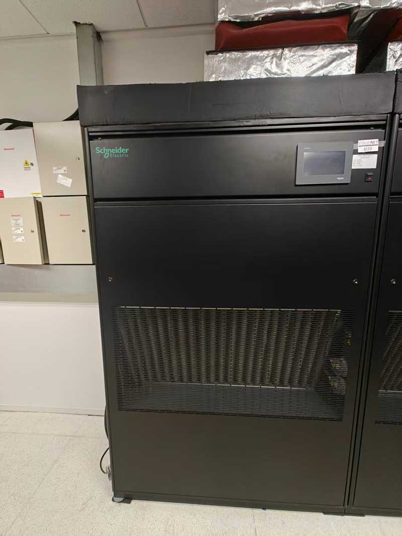 Unidade de Refrigeração/Ar-Condicionado Schneider Electric Air Conditioner