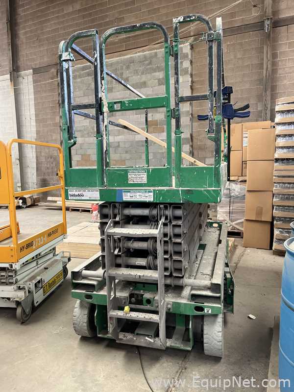 Genie GS-3246 Scissor Lift