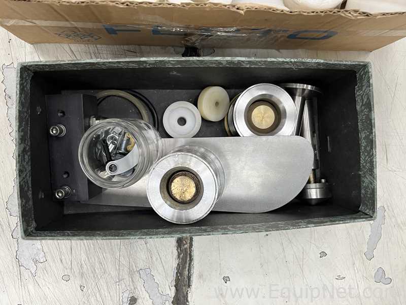 Vanguard Pharmaceutical Machinery VF-100PlllA Tube Filler