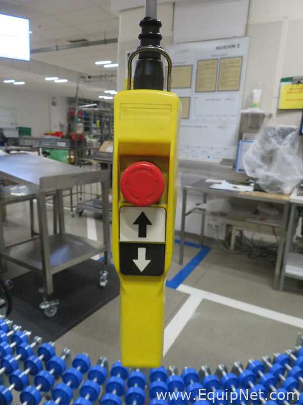 M.A Lupa PS 6/8 Pallet Lift With Controller
