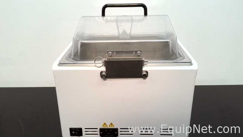 Lot of Miscellaneous Laboratory Equipment