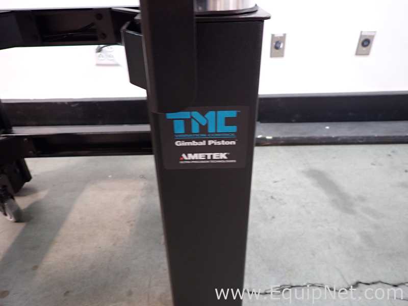 Móvel para Laboratórios TMC CleanBench
