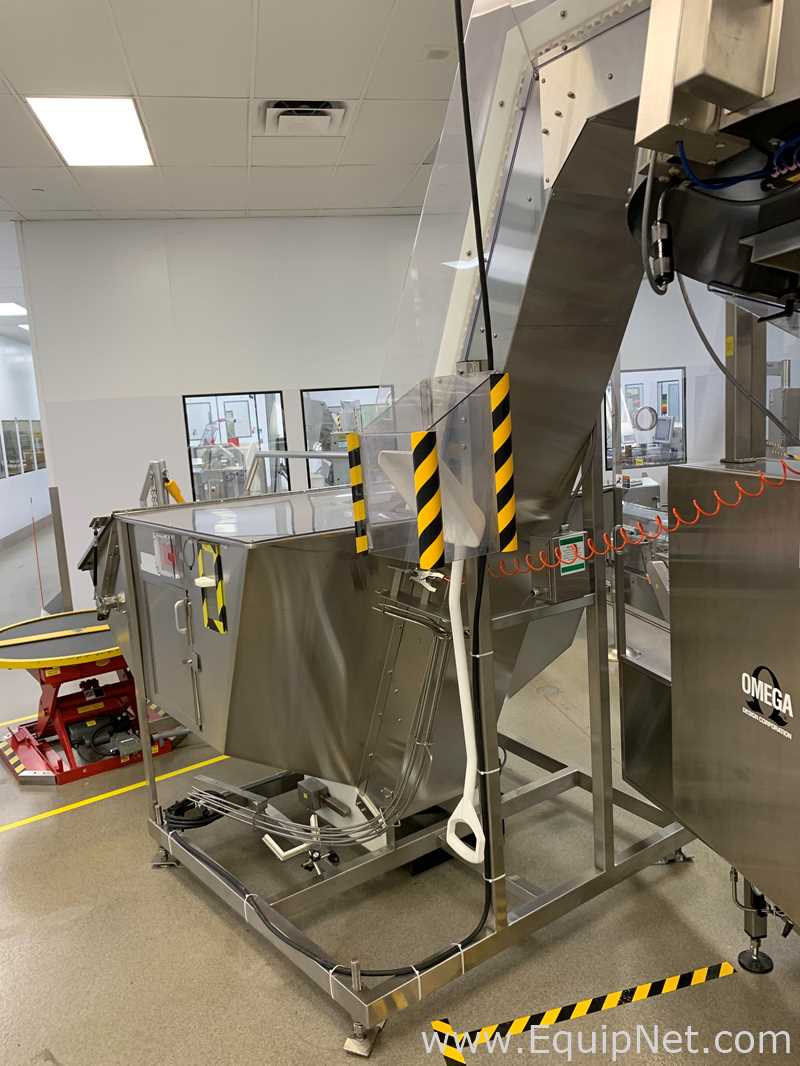 Omega Design 4D-RP2-15-DF Bottle Unscrambler with LFBP-1W-50 Elevator and Hopper - WC11