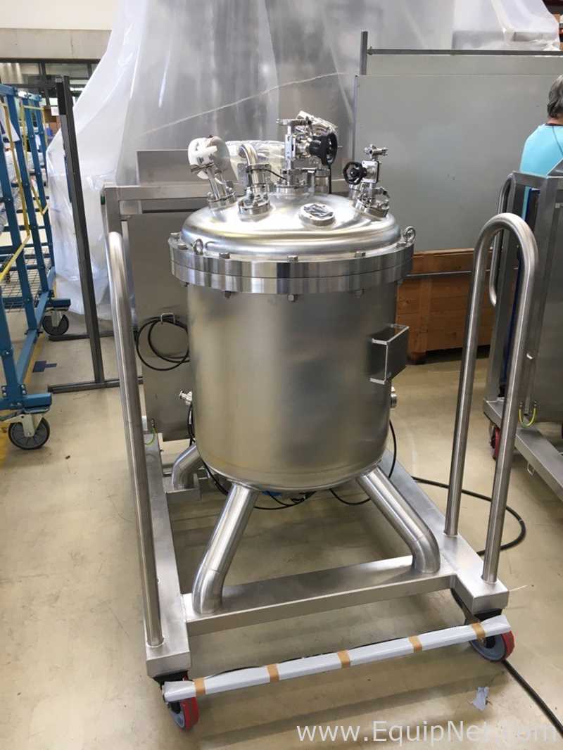Unused Apparate And Behaltertechnik 190 Liter 316L Sanitary Stainless Steel Pressure Vessel