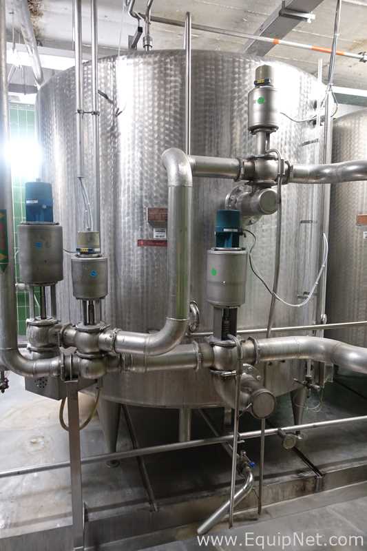 Jedinstvo Zagreb 105 HL - 89 BBL Stainless Steel  Vertical Tank With Agitator