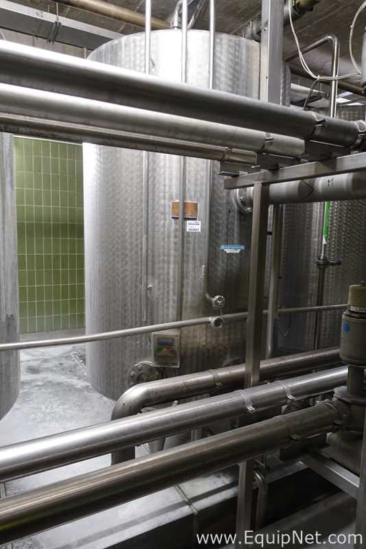 Jedinstvo Zagreb 32 HL - 27 BBL Stainless Steel  Vertical Tank