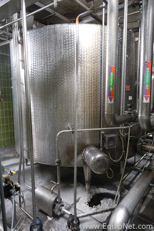 Jedinstvo Zagreb 132.5 HL - 113 BBL Stainless Steel  Vertical Tank With Agitator