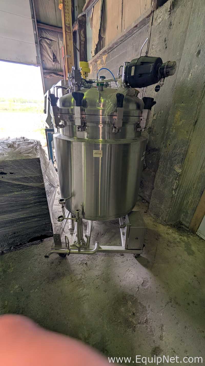 Tanque aço inox T and C Stainless 350 L