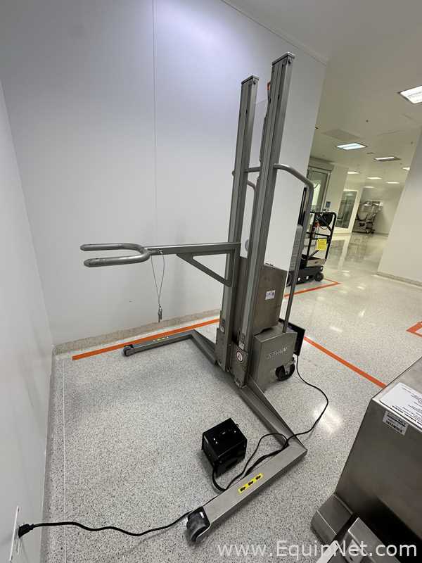 LKE Schneider Leichtbau GmbH FL 120 GBK E Lifter