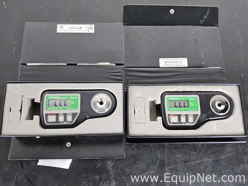 Lote de 2 Refractómetro Atago Co, Ltd. PR-201a