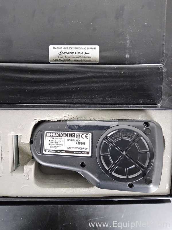 Lote de 2 Refractómetro Atago Co, Ltd. PR-201a