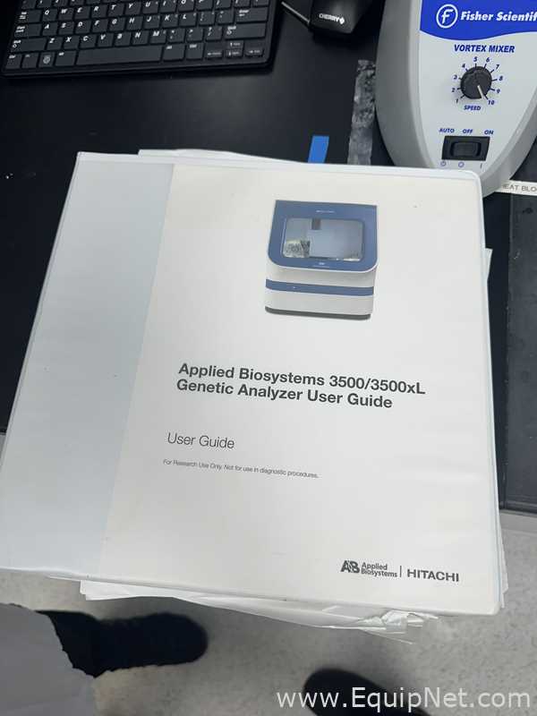 Analisador Applied Biosystems 3500xL Genetic Analyzer