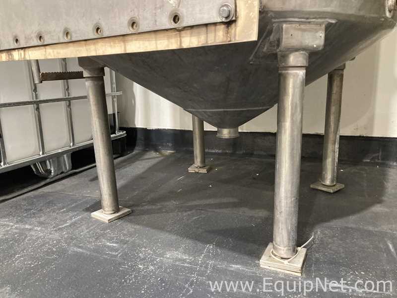Tanque Acero inoxidable  .  500 Galones