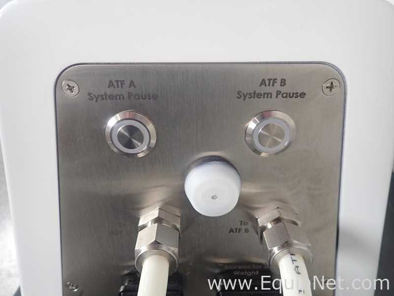 Lote de 2 Controlador Repligen XCell Lab Controller
