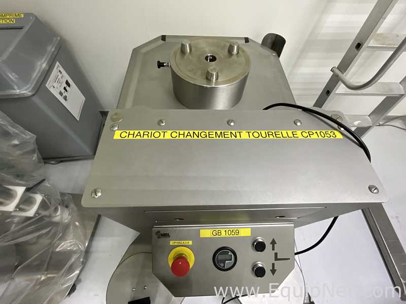 Compressora de Comprimidos IMA Kilian GmbH  Synthesis 700