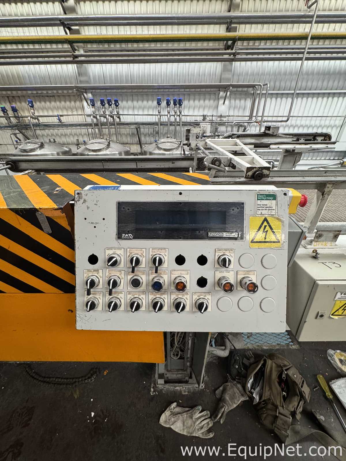 Goldco R4401A-R Cans Filling Line Depalletizer