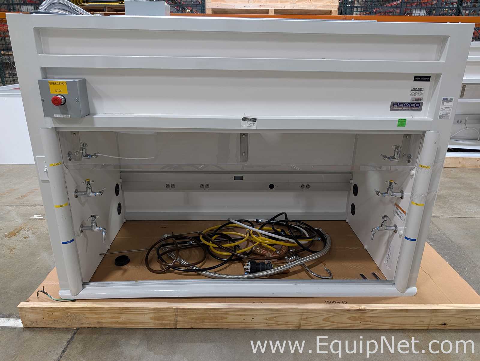Hemco Laboratory Enclosure Fume-Hood System.