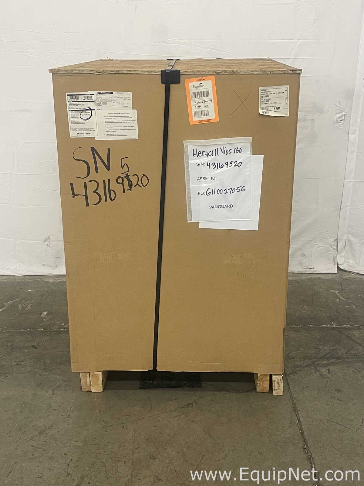 Thermo Scientific Heracell Vios 160i LK CO2 Incubator Unused in Original Box