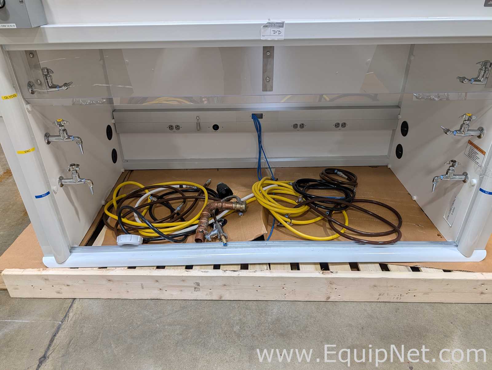 Hemco Laboratory Enclosure Fume-Hood System