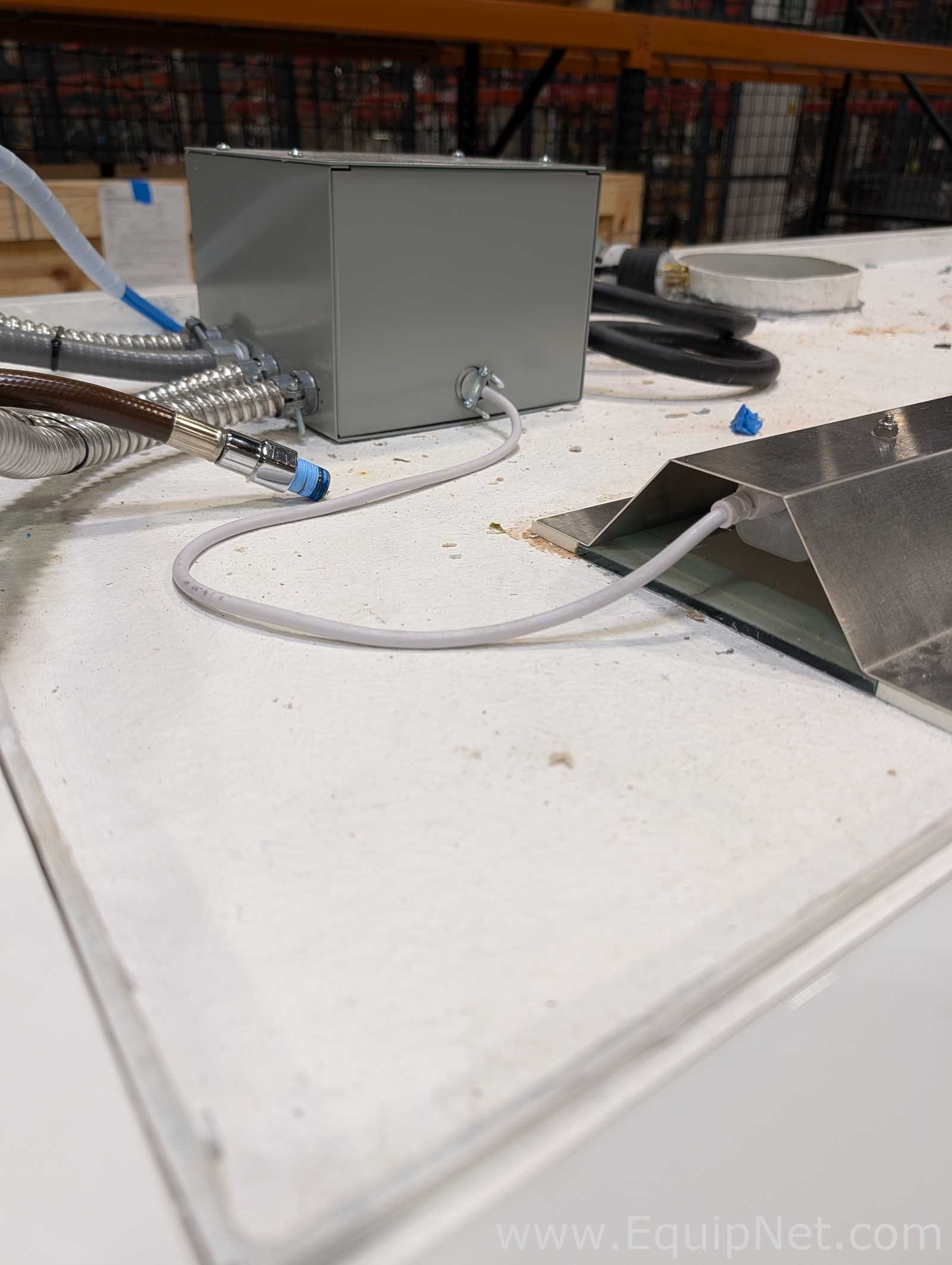 Hemco Laboratory Enclosure Fume-Hood System